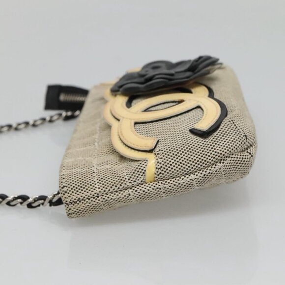 CHANEL Choco Bar Chain Camelia Shoulder Bag Canvas Gray Silver CC Auth 132885 - Picture 4 of 16